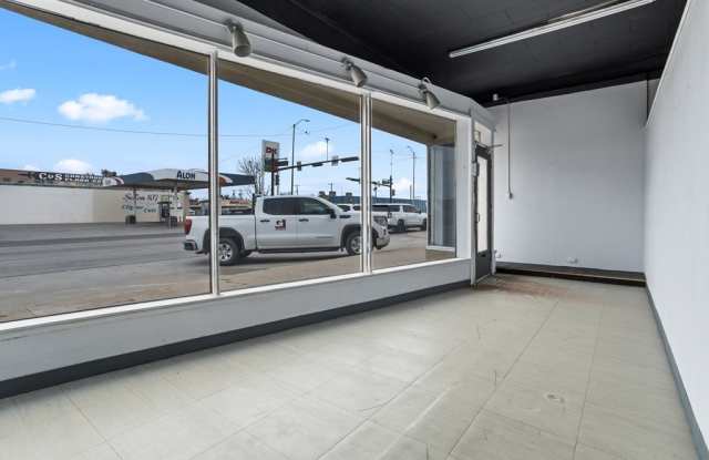 105 W Broadway Gallery 3