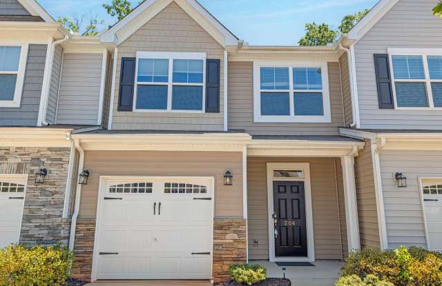 Spacious 3 Bed / 2.5 Bath Townhouse with Loft & 1-Car Garage photos photos