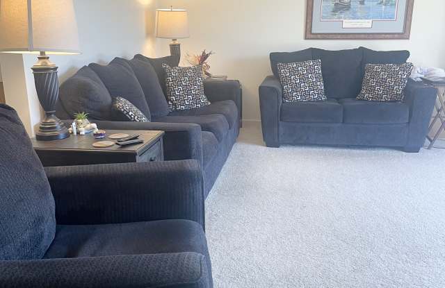 202 Fairway Dr Gallery 3