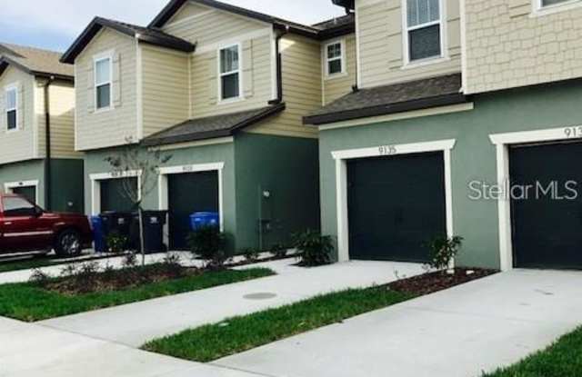 9135 HILLCROFT DRIVE - 9135 Hillcroft Drive, Palm River-Clair Mel, FL 33578