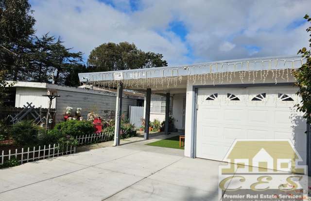 Sunny and bright Single Family San Pablo Home - 2701 Bush Avenue, Richmond, CA 94806