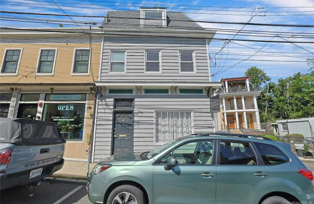 188 Main Street Gallery 1