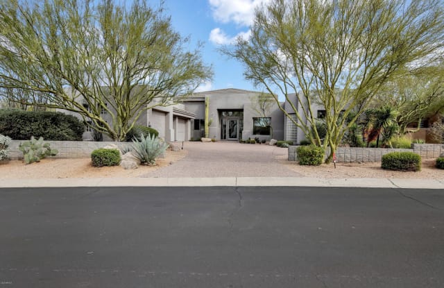 9792 E MONUMENT Drive - 9792 East Monument Drive, Scottsdale, AZ 85262