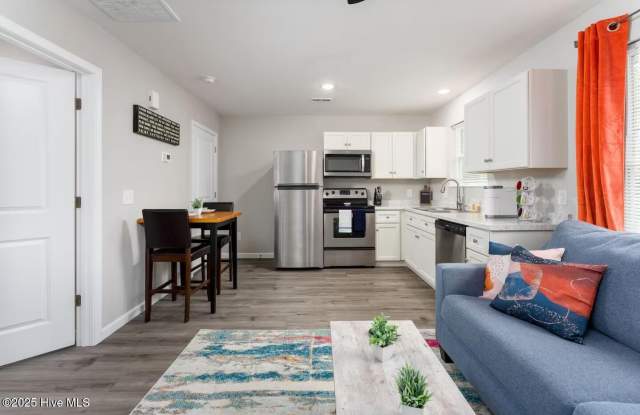 232 Jordan Lane - 232 Jordan Lane, Wilmington, NC 28403