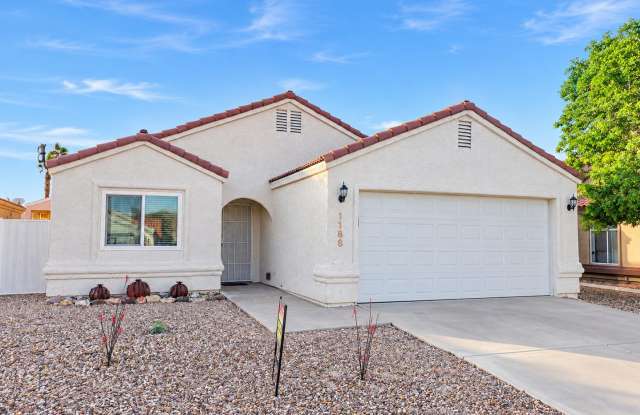 Beautiful 3-Bedroom Home with Community Pool & Boat/RV Storage! Gallery 3