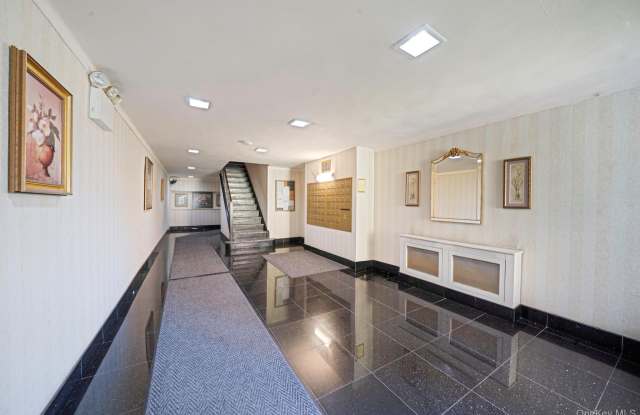 143-50 Hoover Avenue Gallery 3