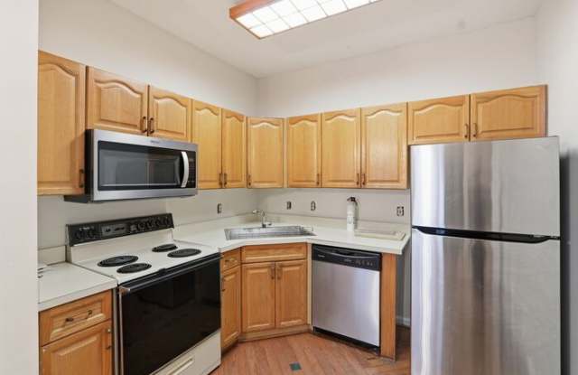 15663 Viewpoint Circle photos photos