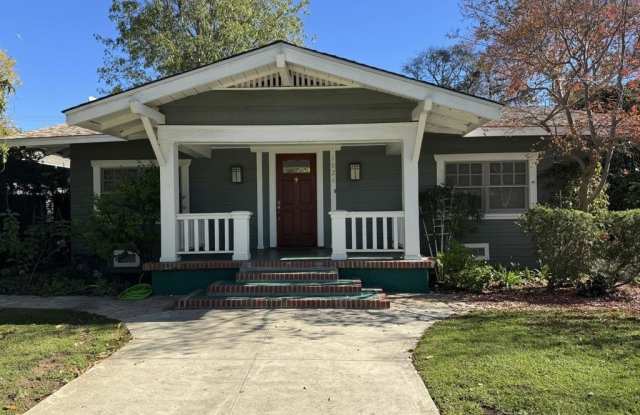 1026 Cawston Avenue photos photos