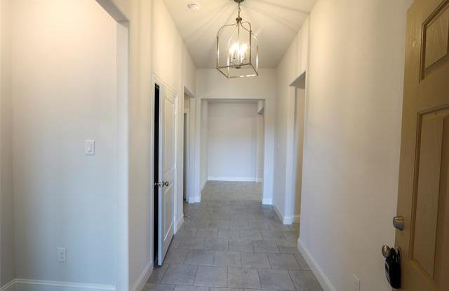 105 Breeders Drive Gallery 3