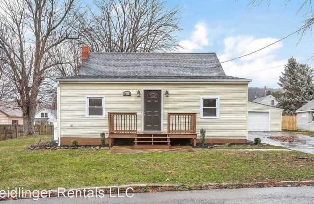 12189 Snyder Ave - 12189 Snyder Avenue, Rouzerville, PA 17268