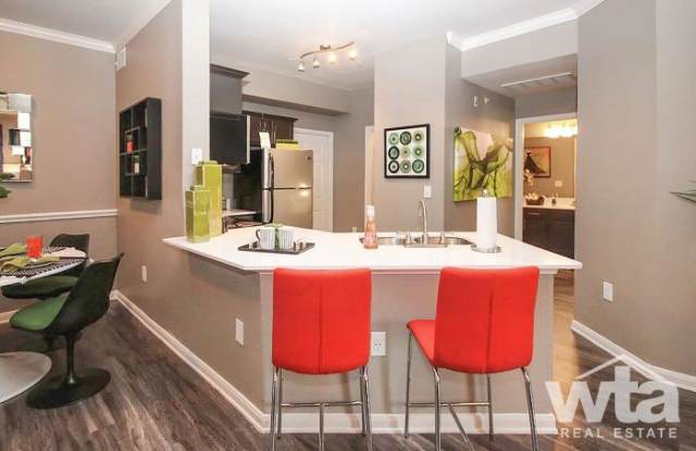 3501 SHORELINE DR Gallery 4