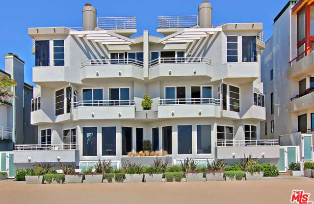 3509 OCEAN FRONT WALK Gallery 2