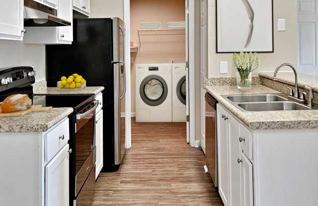 Crescent Ridge Apartments Gallery 4