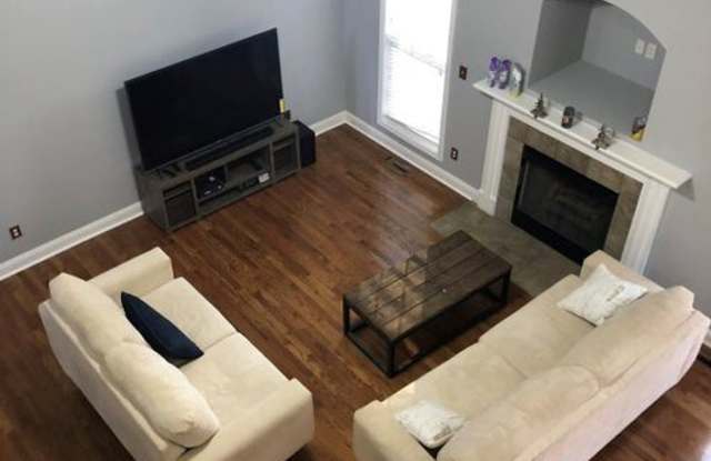1647 Wakefield Way Gallery 4