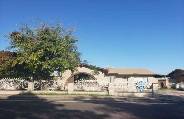 4418 W Encanto Blvd - 4418 West Encanto Boulevard, Phoenix, AZ 85035
