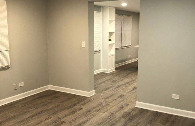 897 Graceland Avenue 1E Gallery 3