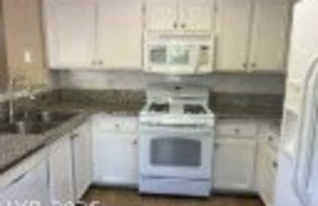 291 Manzanita Ranch Lane Gallery 4