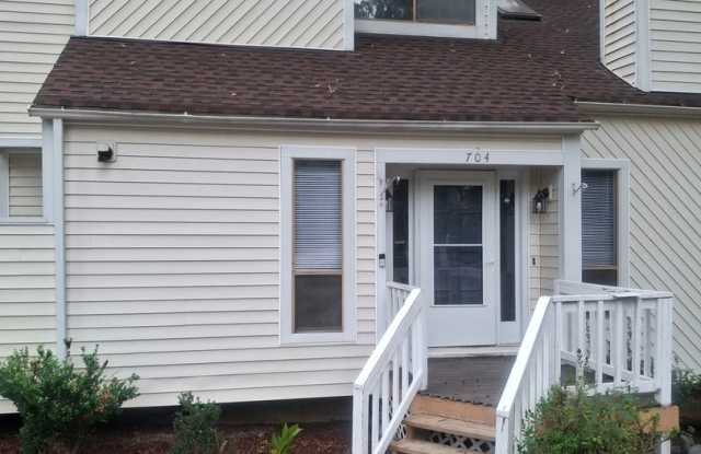 Spacious 4BR House in Richmond Gallery 1