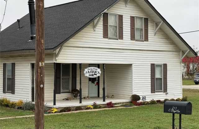 213 E Boyd Avenue photos photos 213 E Boyd Avenue photos photos