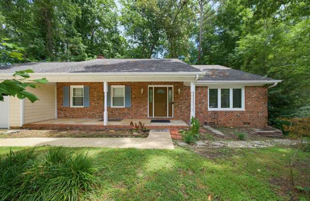 1003 Manchester Drive photos photos