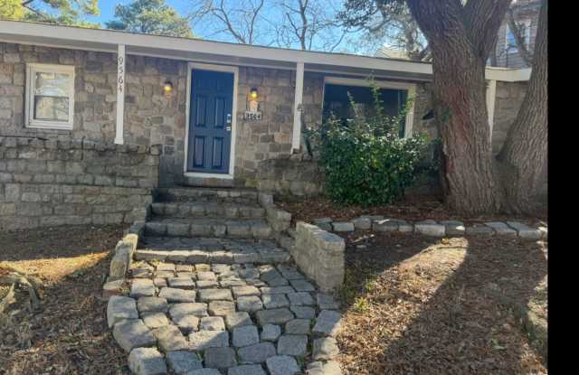 Four Bedroom Coastal Beach Home! photos photos
