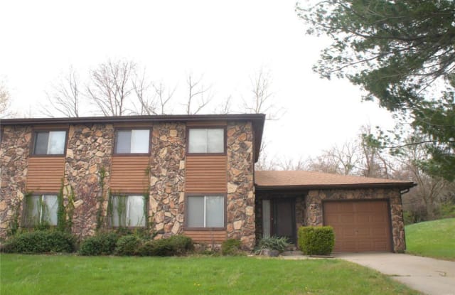 31 INNSBRUCK Lane - 31 Innsbruck Lane, Shiloh, IL 62221