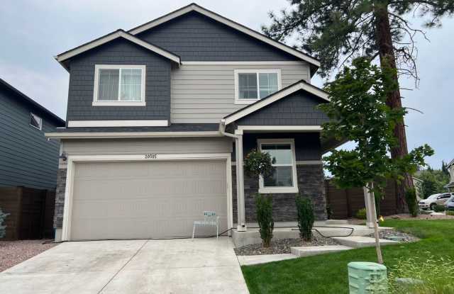 Spacious 4 Bedroom 2.5 Bath W/Bonus Room in Stonecreek Community w/ Solar Panels  EV Outlet! 20505 SE Evian photos photos