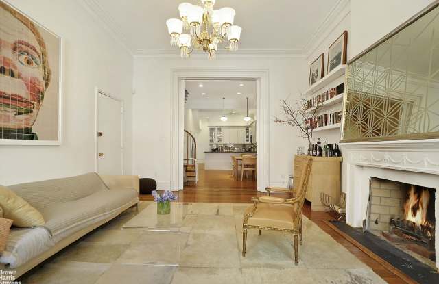 20 West 16th Street Gallery 2