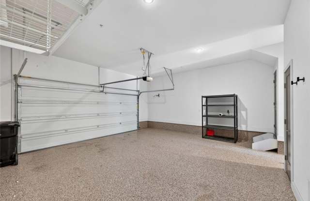 1214 Chelsea Circle Gallery 4