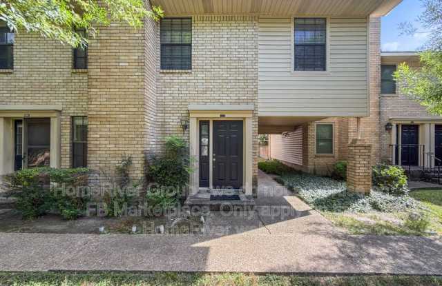 8400 Jamestown Dr photos photos