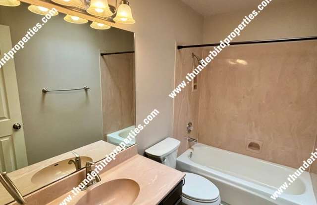 Great NE Heights Location Gallery 3