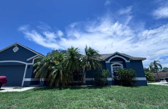 Spacious 4-Bedroom Home in NW Palm Bay – All Tile, Fenced Partial Backyard! photos photos