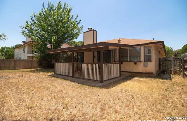 7406 KENTISBURY DR Gallery 3