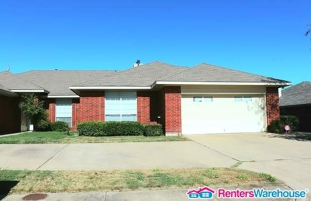 4616 Club Estate Plaza - 4616 Club Estate Place, Mesquite, TX 75150