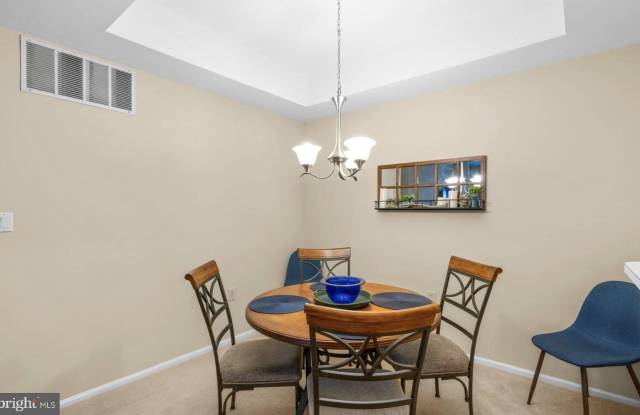 9119 GROFFS MILL Drive Gallery 4