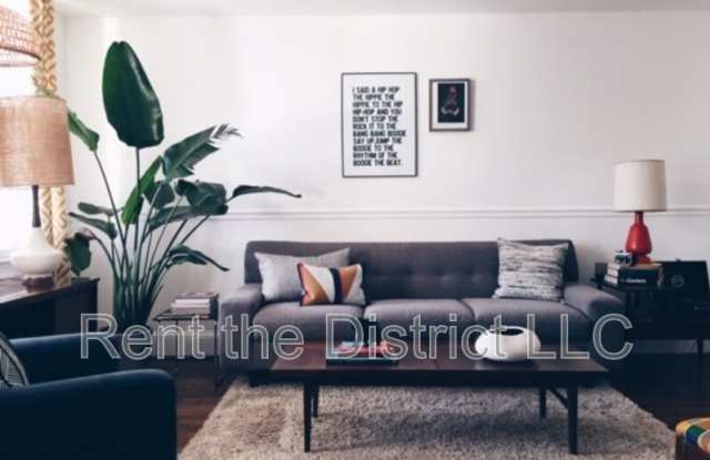1512 Trinidad Avenue NE Gallery 2
