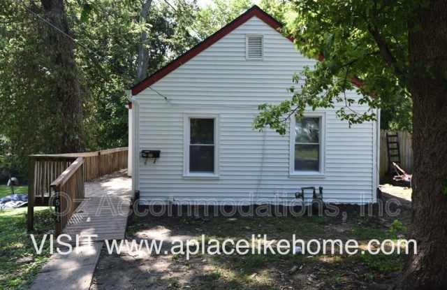 1514 N Spring St photos photos