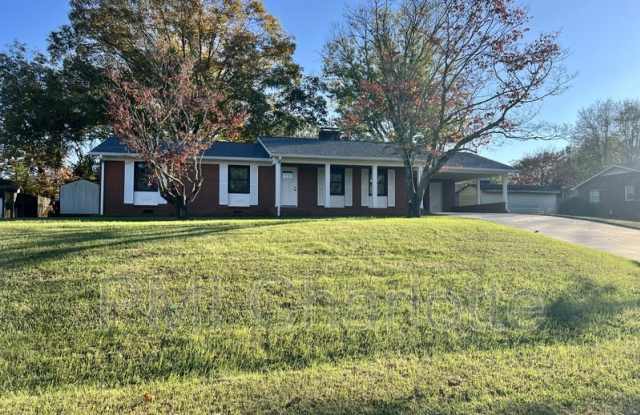 528 N Carolina Ave - 528 Carolina Avenue, Statesville, NC 28677
