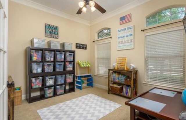 7713 Glenwood Springs Lane Gallery 4