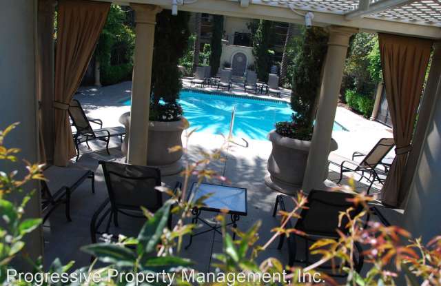 3467 Watermarke Place Gallery 4