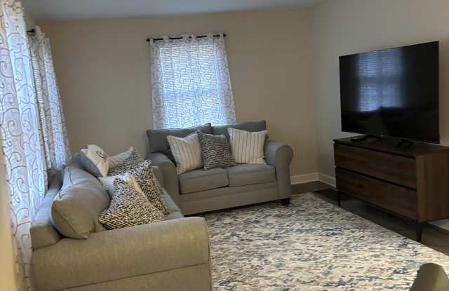 300 Dyer St photos photos