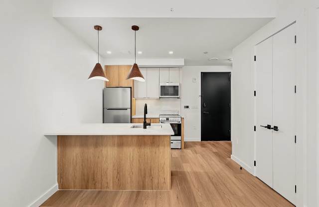 261 Grand Concourse Apt 1502 Gallery 1
