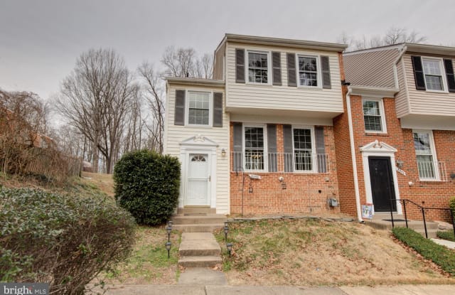 8358 UXBRIDGE COURT - 8358 Uxbridge Court, Kings Park, VA 22151