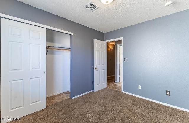 14269 Desert Fire Court Gallery 3