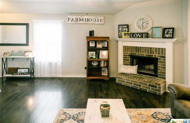 2525 Elk Creek Rd Gallery 3