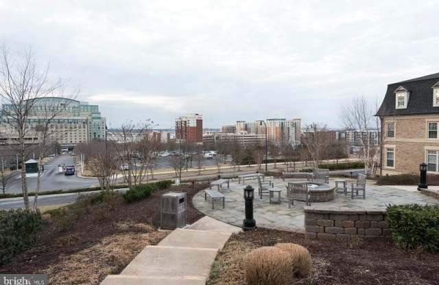508 OVERLOOK PARK DRIVE Gallery 3