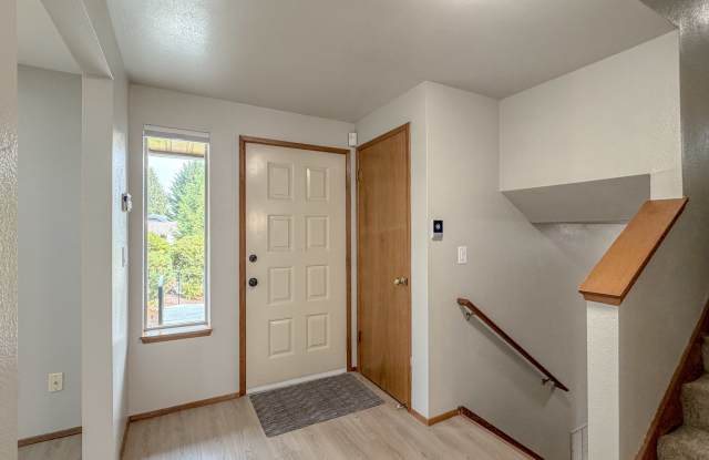 3212 109th Street Southeast Gallery 4
