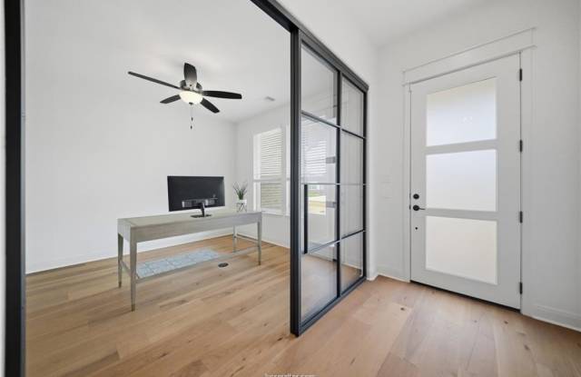 3638 Slocum Hill Drive Gallery 2