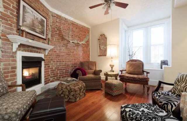 636 14th St Ne - 636 14th Street Northeast, Washington, DC 20002