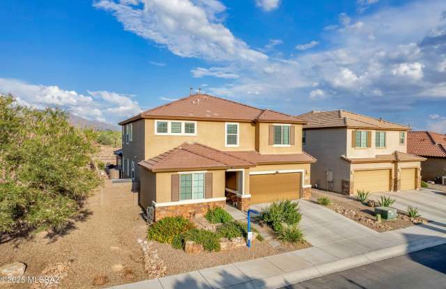 Well-Maintained 4 Bed 3 Baths NW Home with Attractive Upgrades Throughout! photos photos